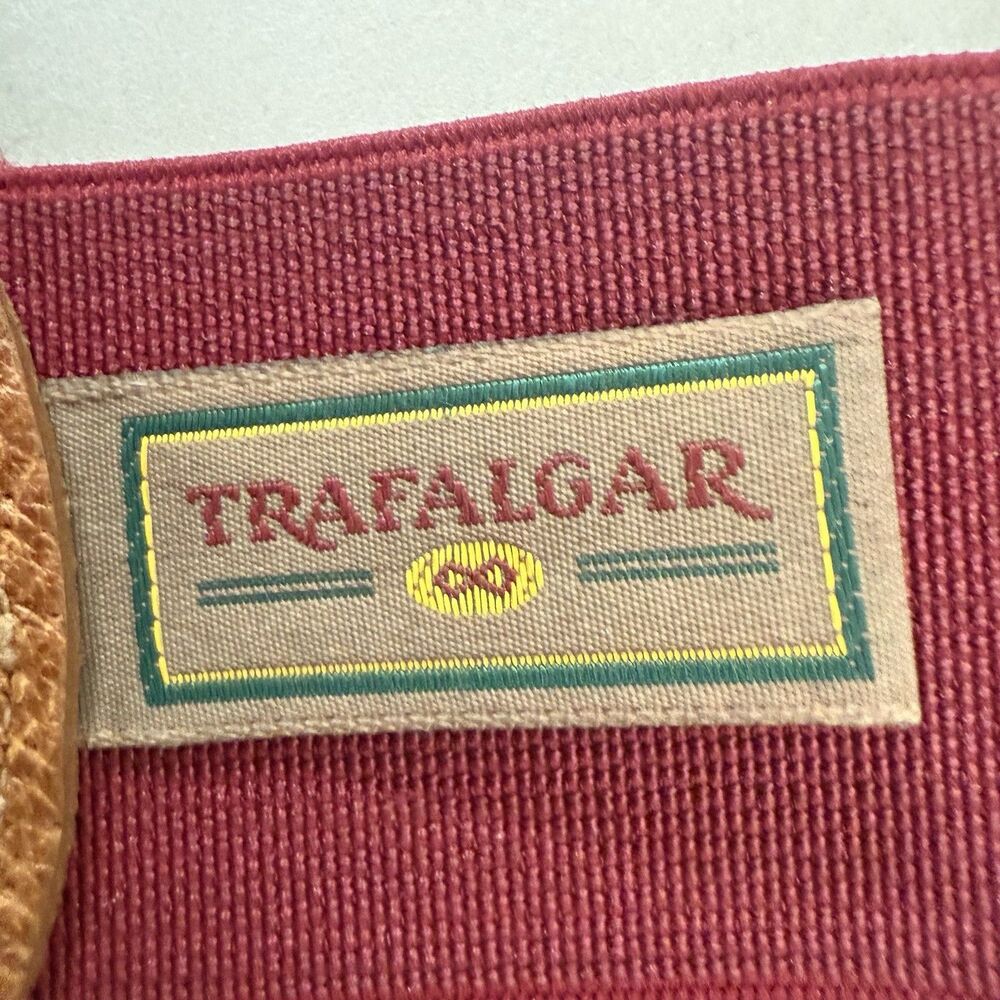 Trafalger Textured Navy Red Stripes Suspenders Gold Hardware Leather Attachments - Picture 9 of 12